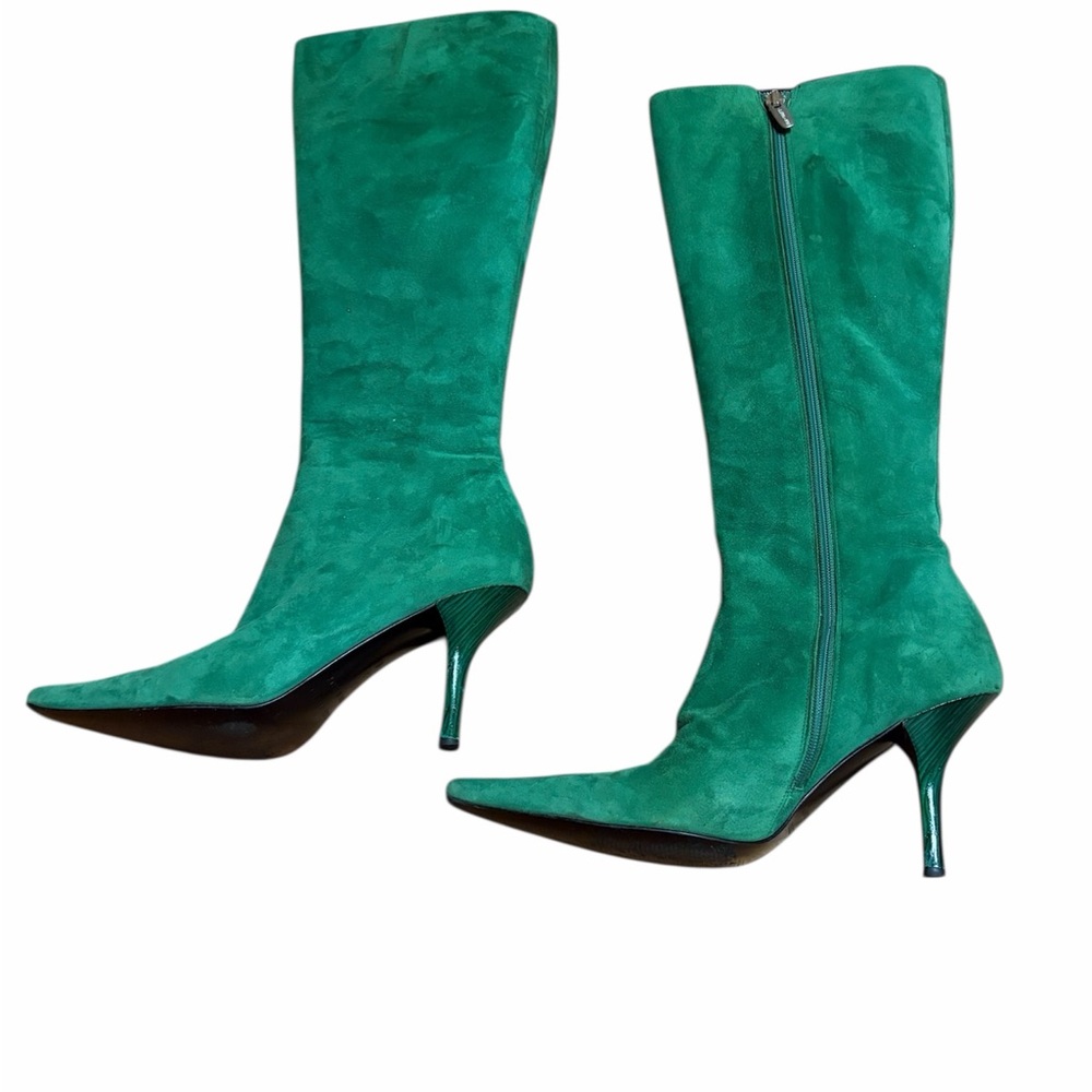 Claudia Ciuti Green Suede Heels